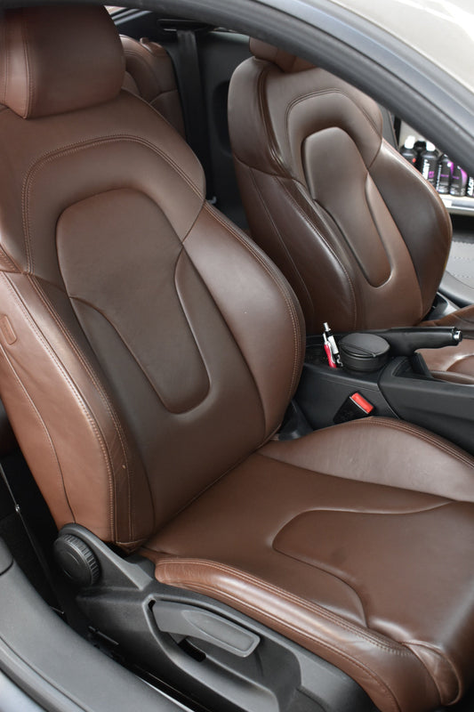 Nettoyage Auto Intérieur La Roche sur Yon