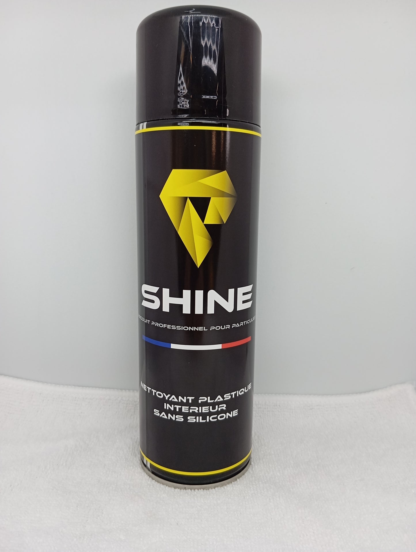 Nettoyant Plastique Intérieur - sans silicone / SHINE