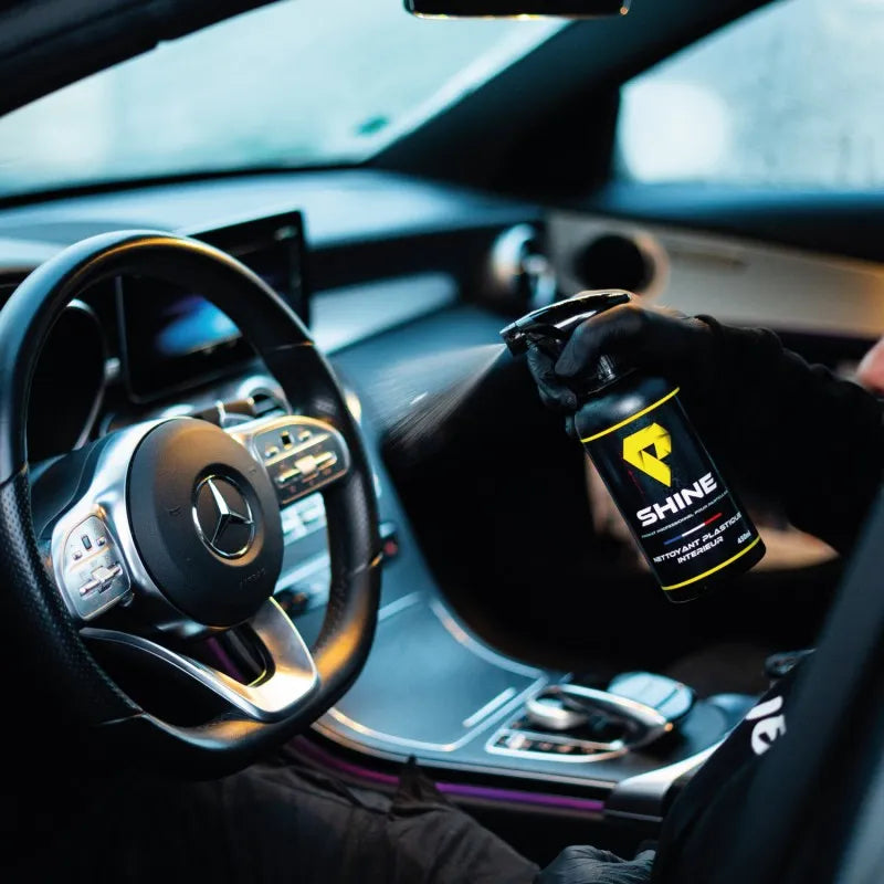 Nettoyant Plastique / SHINE